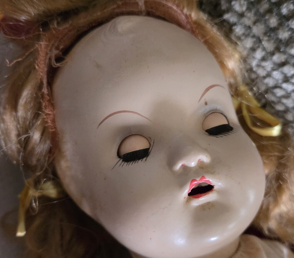 Vintage Baby Doll Cries & Sleeps Teeth Composition Head